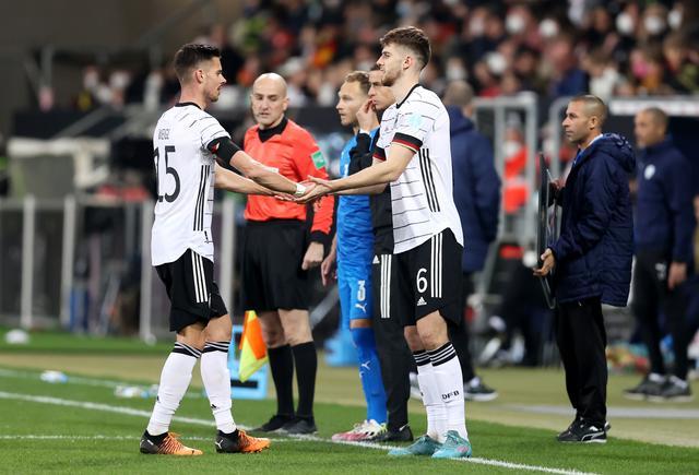  维罗纳锋线复苏，连胜势头不容小觑